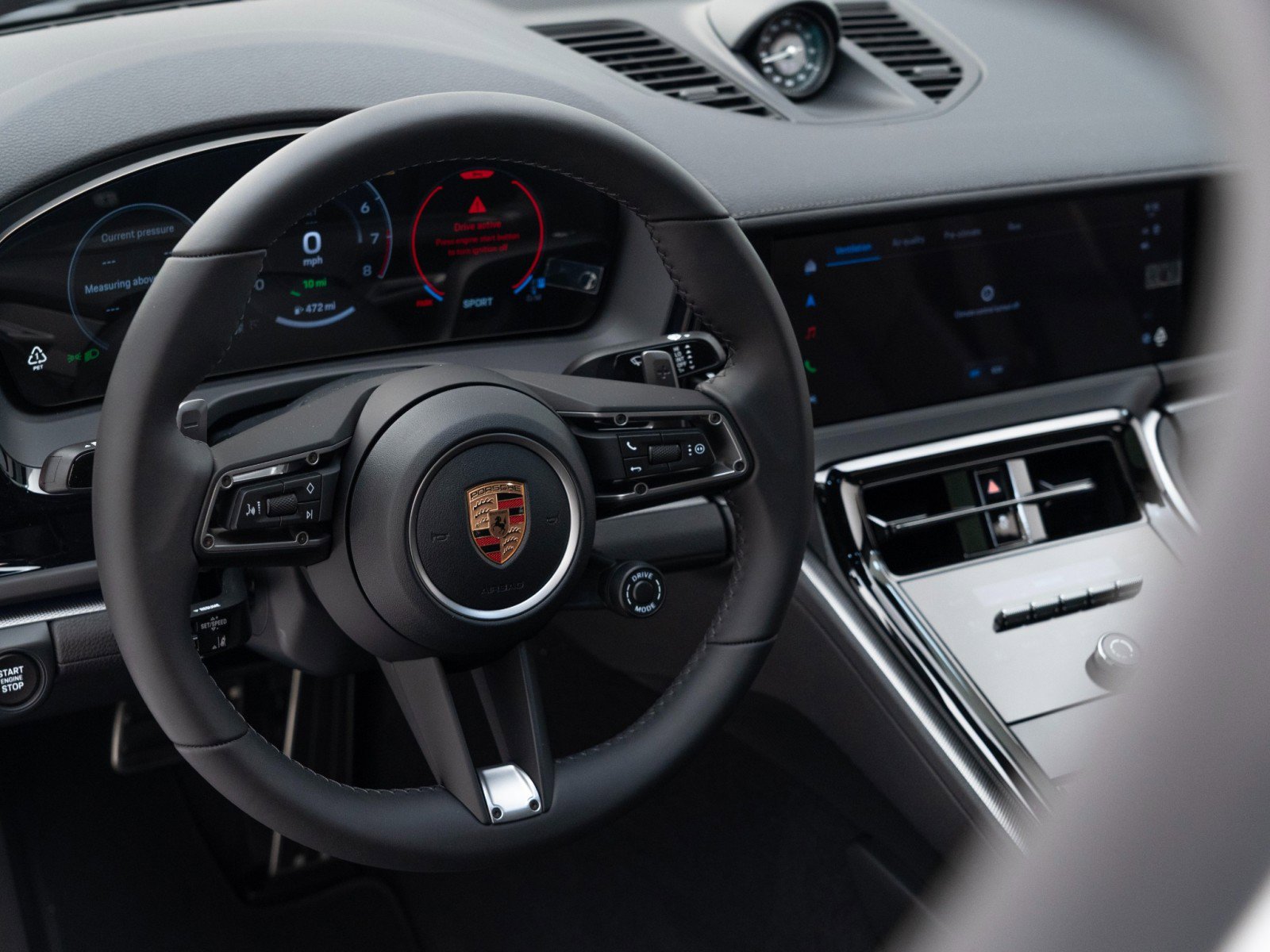 New 2026 Porsche Panamera 4 image 22