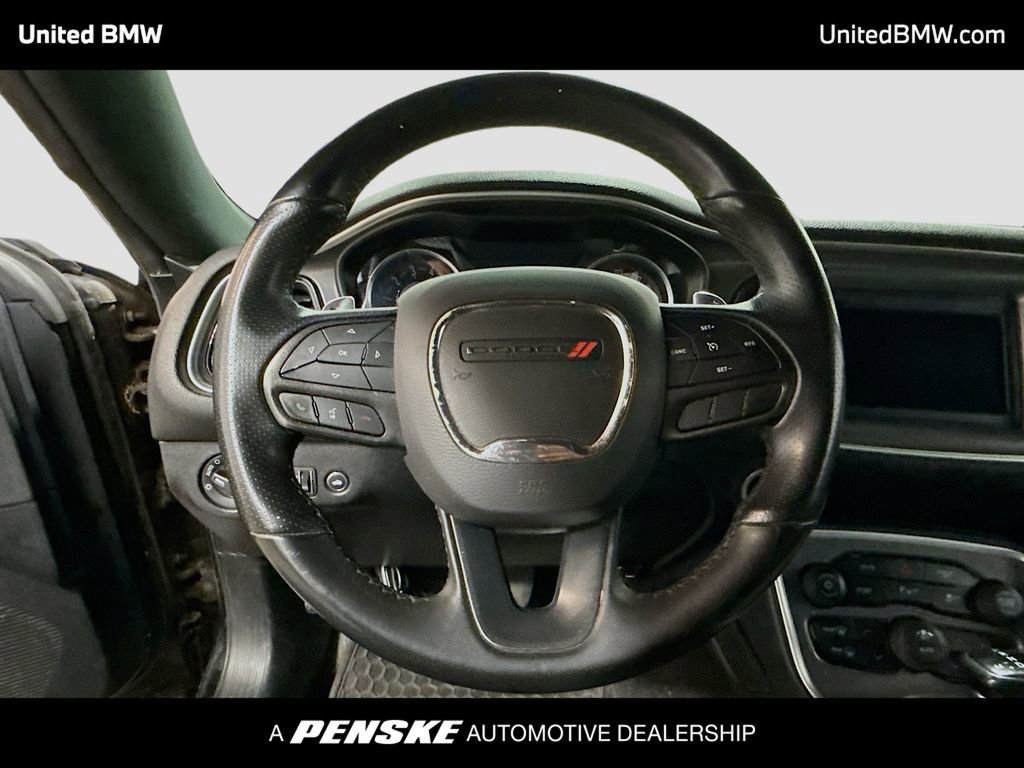 Used 2022 Dodge Challenger GT RWD image 6
