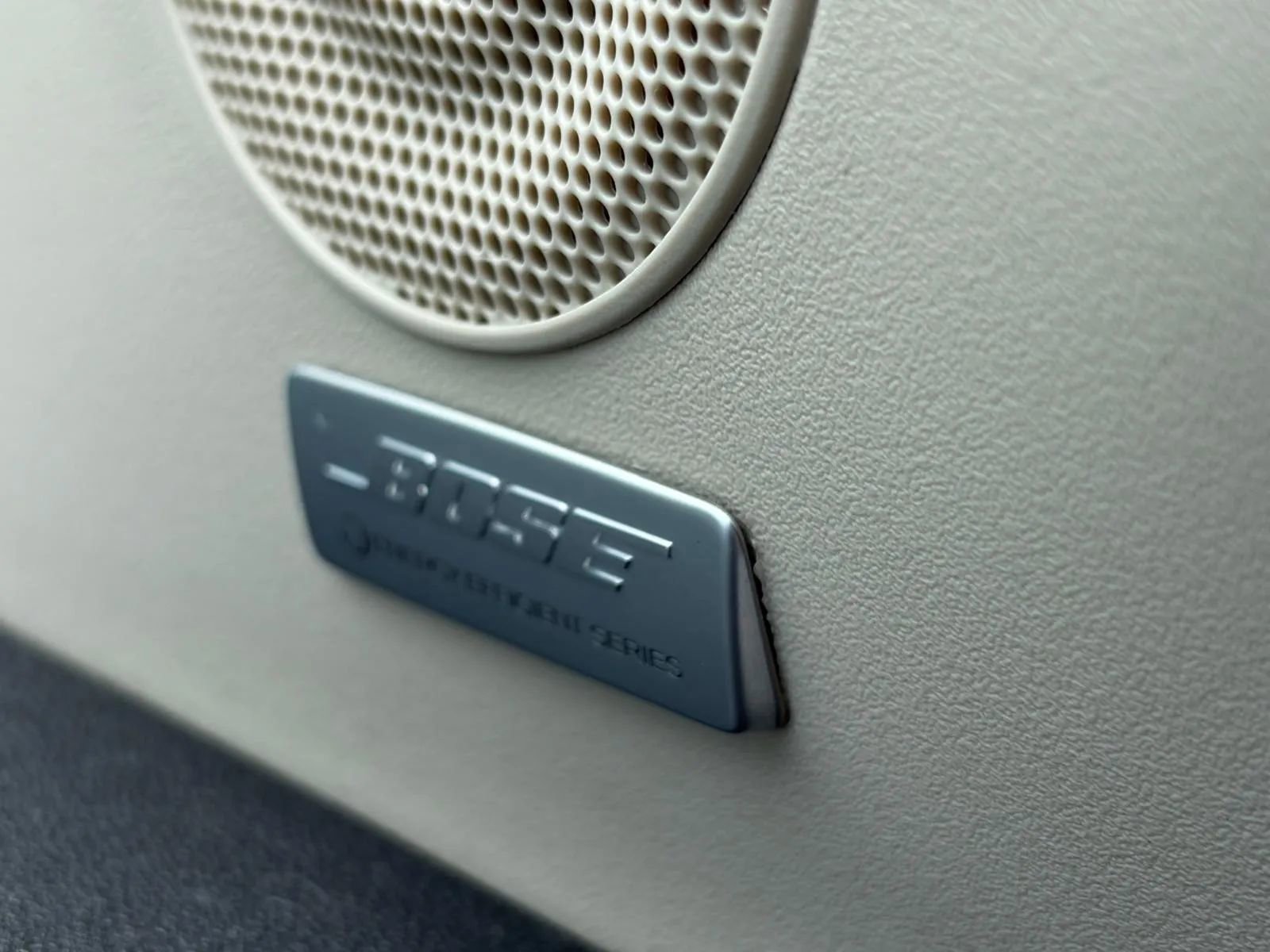 Used 2012 FIAT 500 Lounge w/ Pink Ribbon Special Edition image 20