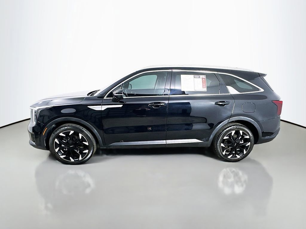 Used 2024 Kia Sorento EX image 5