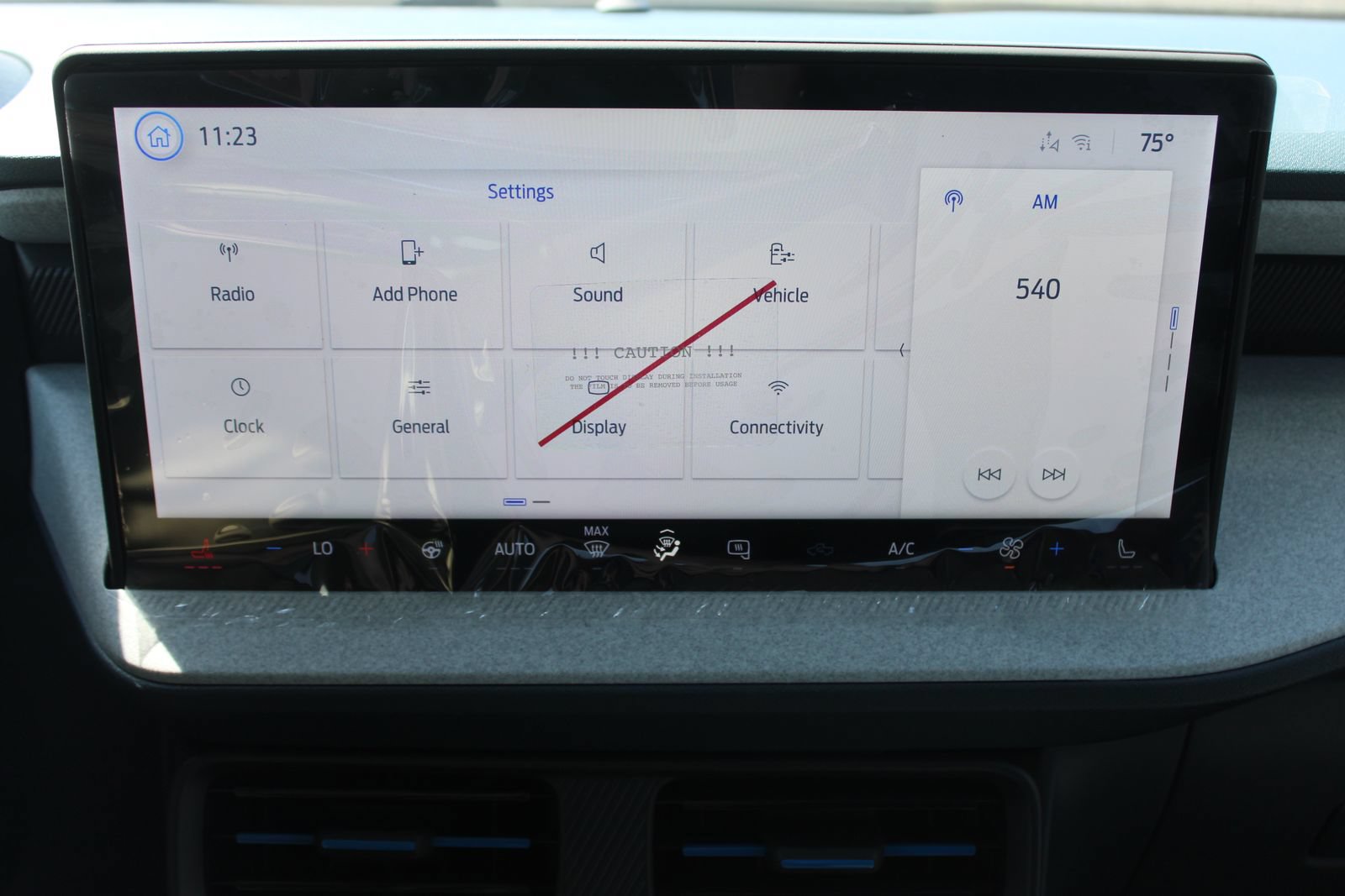 New 2025 Ford Maverick XLT w/ XLT Luxury Package FWD image 42