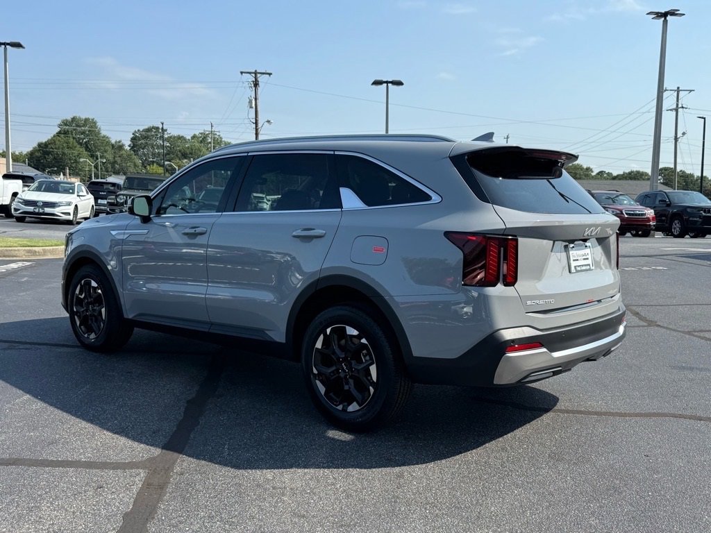 New 2025 Kia Sorento S w/ Panoramic Sunroof Package image 5