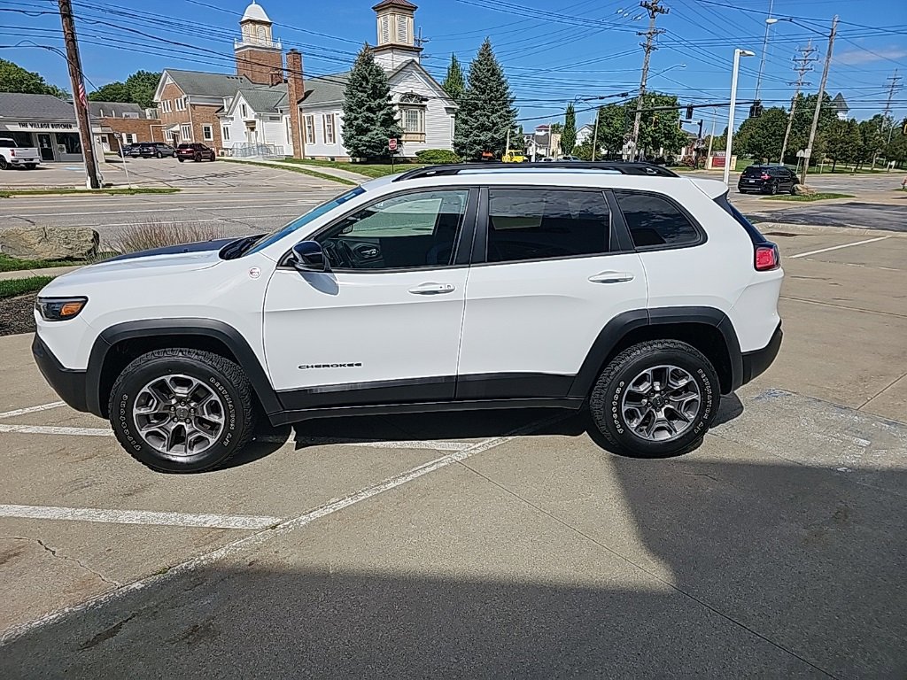 Certified 2022 Jeep Cherokee Trailhawk w/ Sound & Nav Group image 10