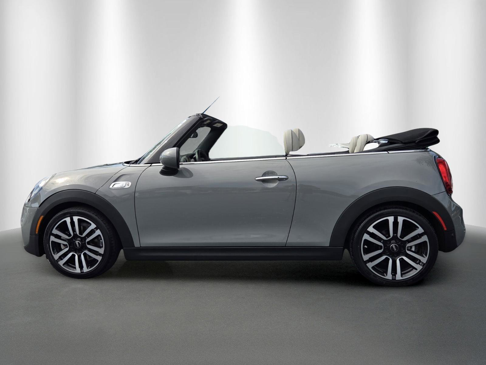 Used 2019 MINI Cooper S FWD image 4