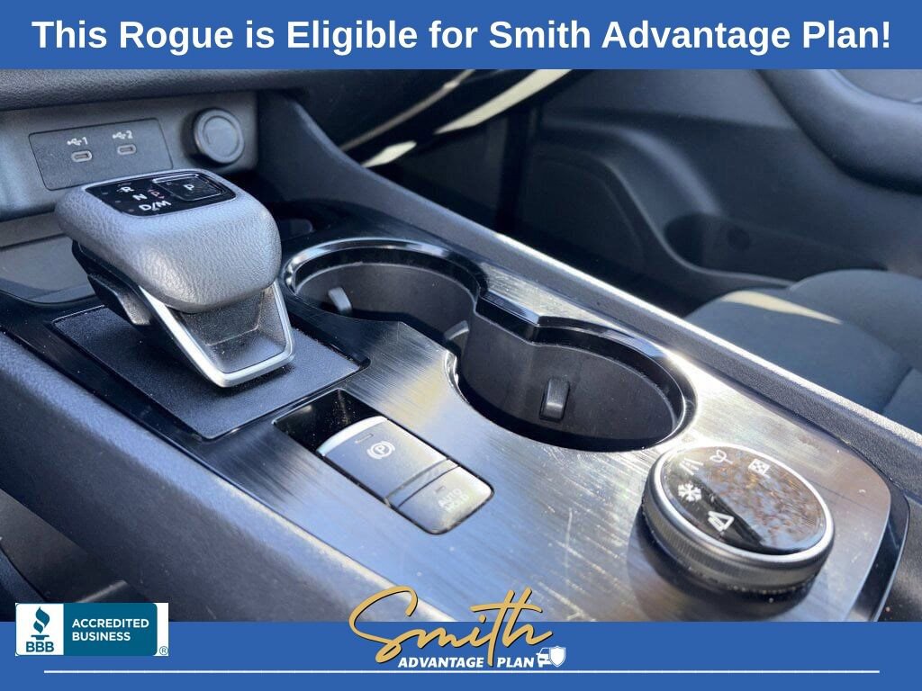 Used 2024 Nissan Rogue S image 16