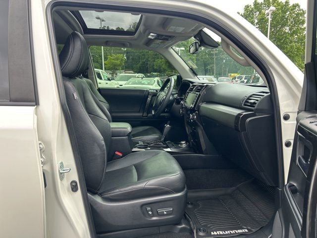 Used 2020 Toyota 4Runner Nightshade AWD/4WD image 18