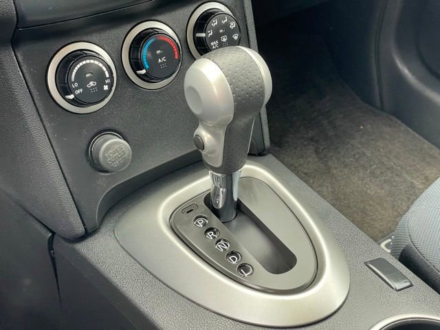 Used 2012 Nissan Rogue S image 19