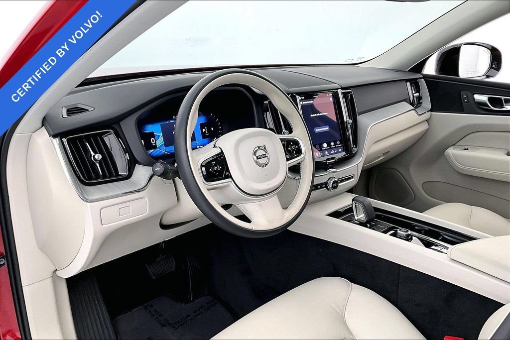 Certified 2025 Volvo XC60 B5 Plus AWD/4WD image 16