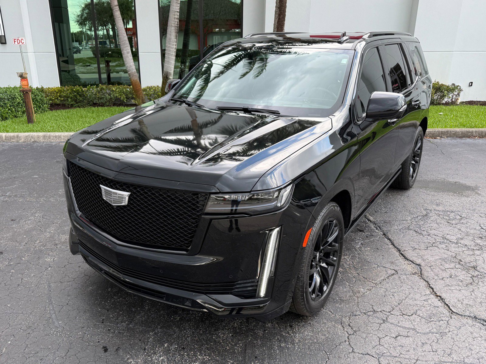 Used 2021 Cadillac Escalade Sport Platinum AWD/4WD image 10