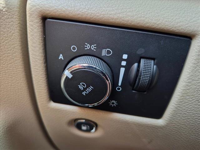Used 2020 Jeep Grand Cherokee Limited RWD image 12