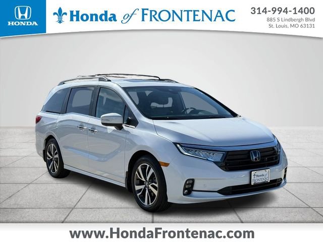Used 2023 Honda Odyssey Touring image 1