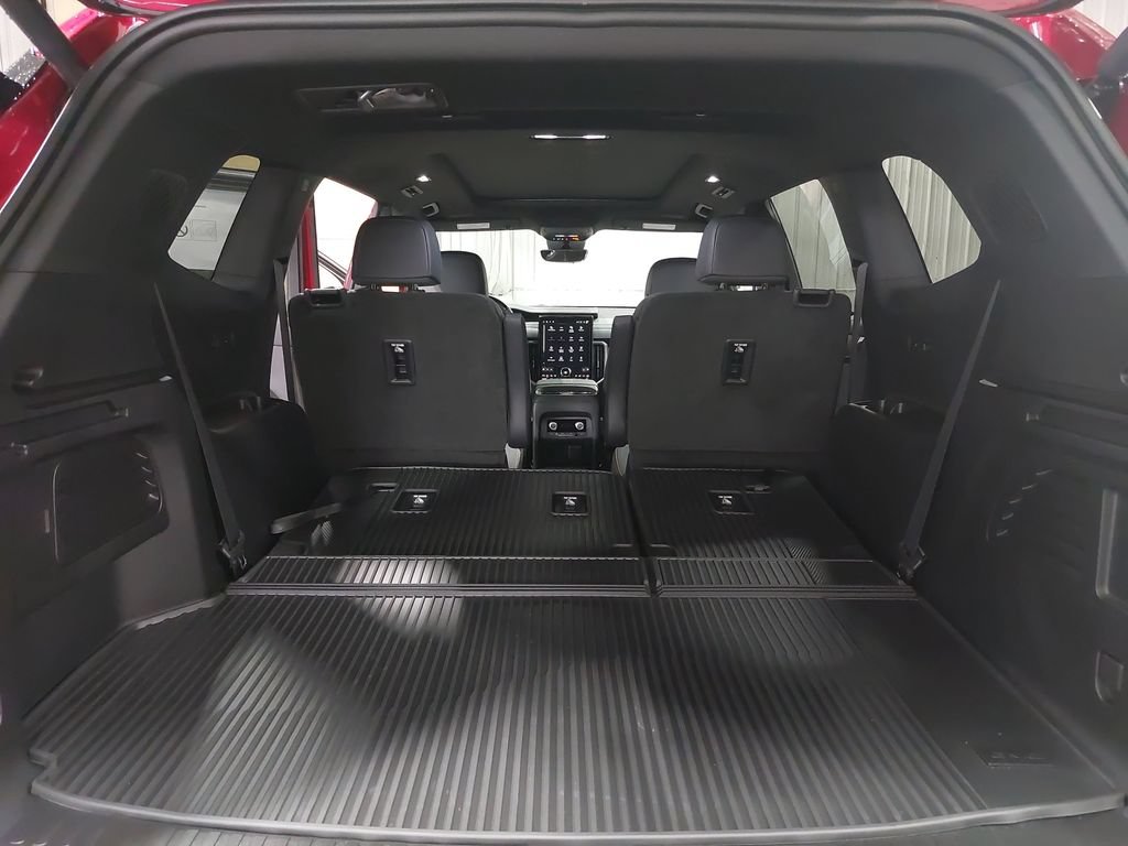 New 2026 GMC Acadia AT4 w/ Super Cruise Package AWD/4WD image 13
