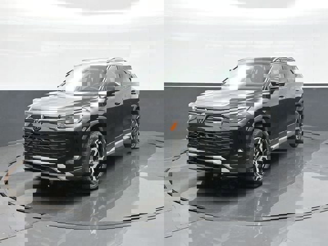 New 2026 Volkswagen Tiguan SE image 3