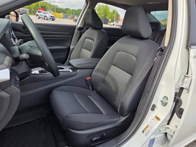 New 2026 Nissan Altima 2.5 SV w/ SV Special Edition Package FWD image 8