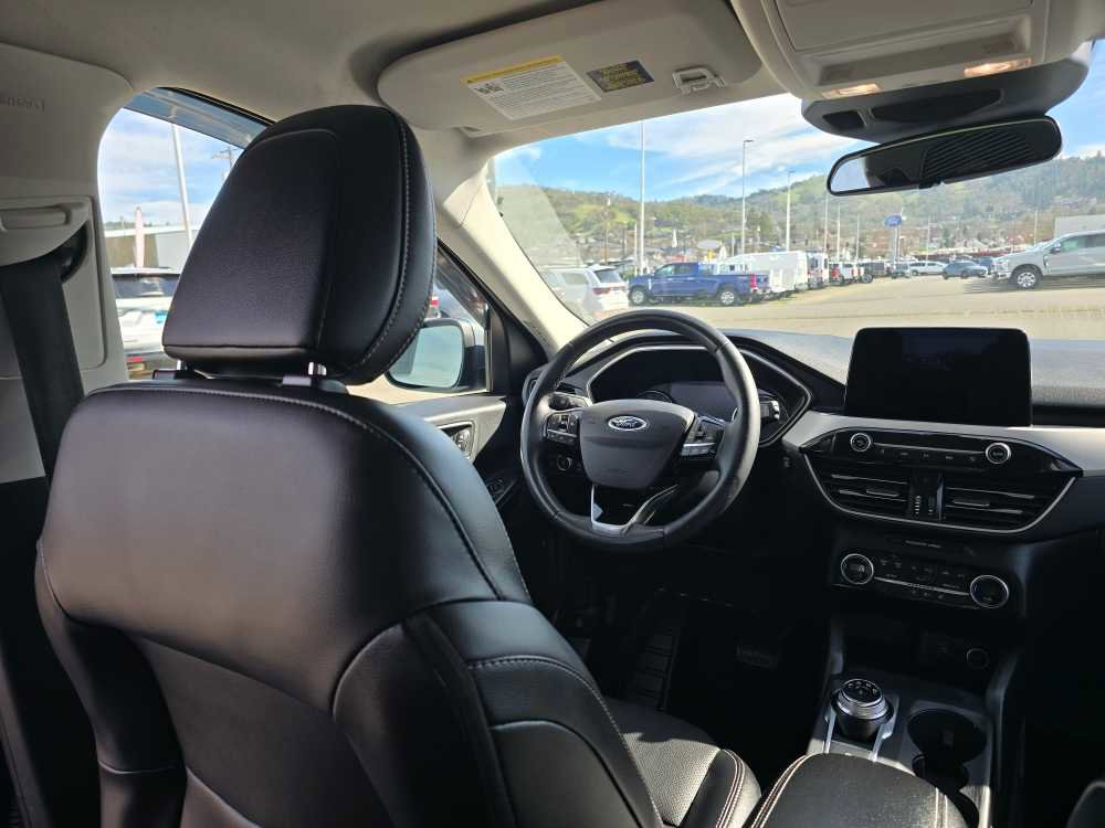Used 2021 Ford Escape SEL AWD/4WD image 10
