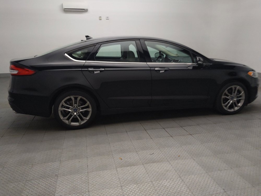 Used 2020 Ford Fusion SEL FWD image 10