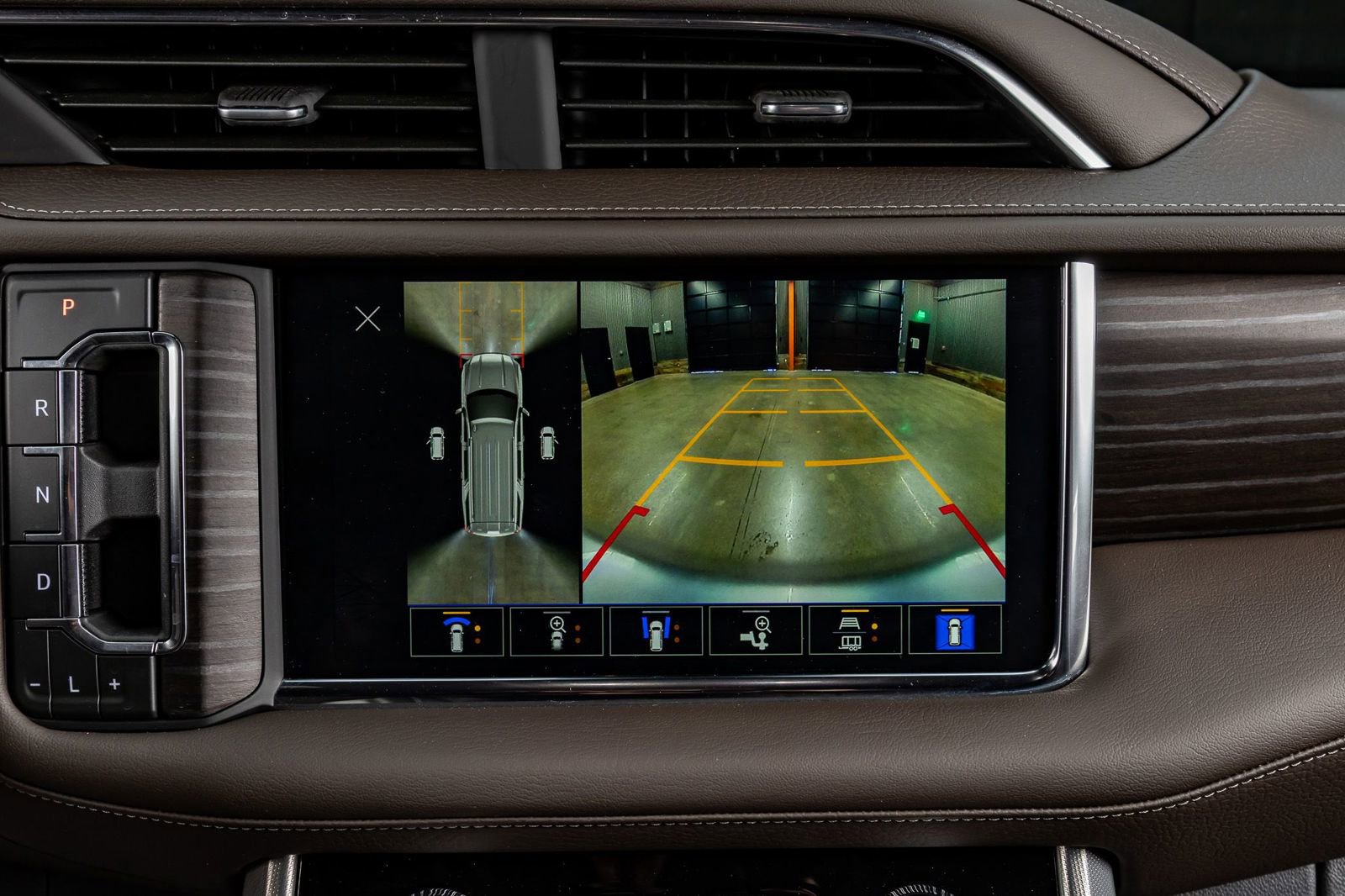 Used 2023 GMC Yukon Denali image 26