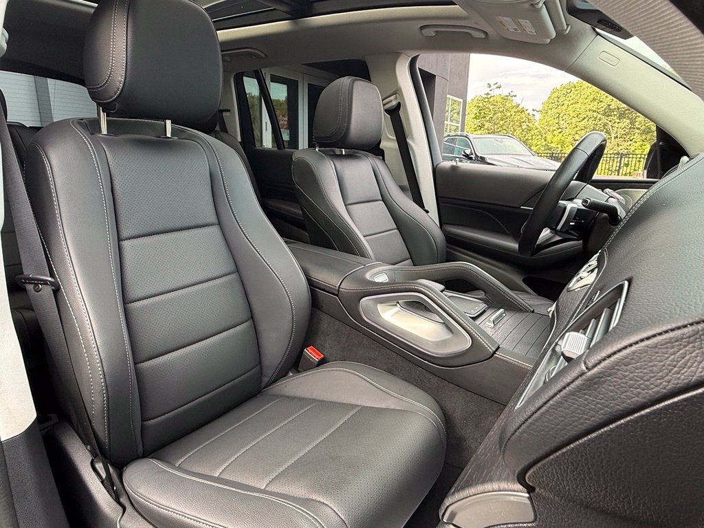 Certified 2026 Mercedes-Benz GLS 450 4MATIC image 17
