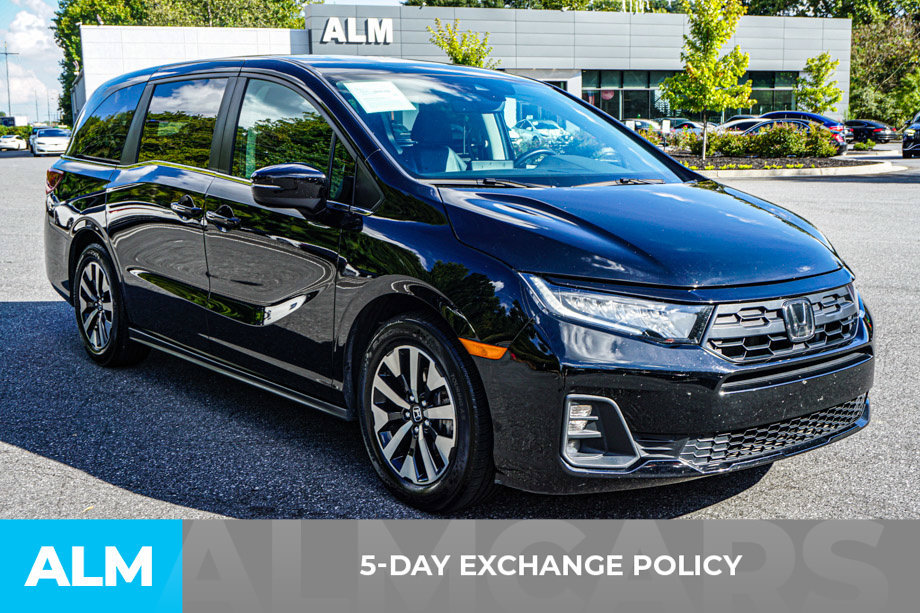 Used 2025 Honda Odyssey EX-L image 3