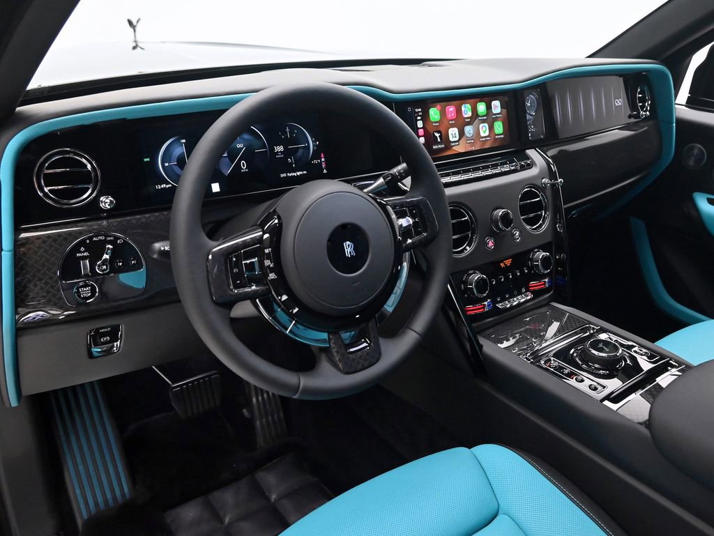 New 2026 Rolls-Royce Cullinan Black Badge AWD/4WD image 4