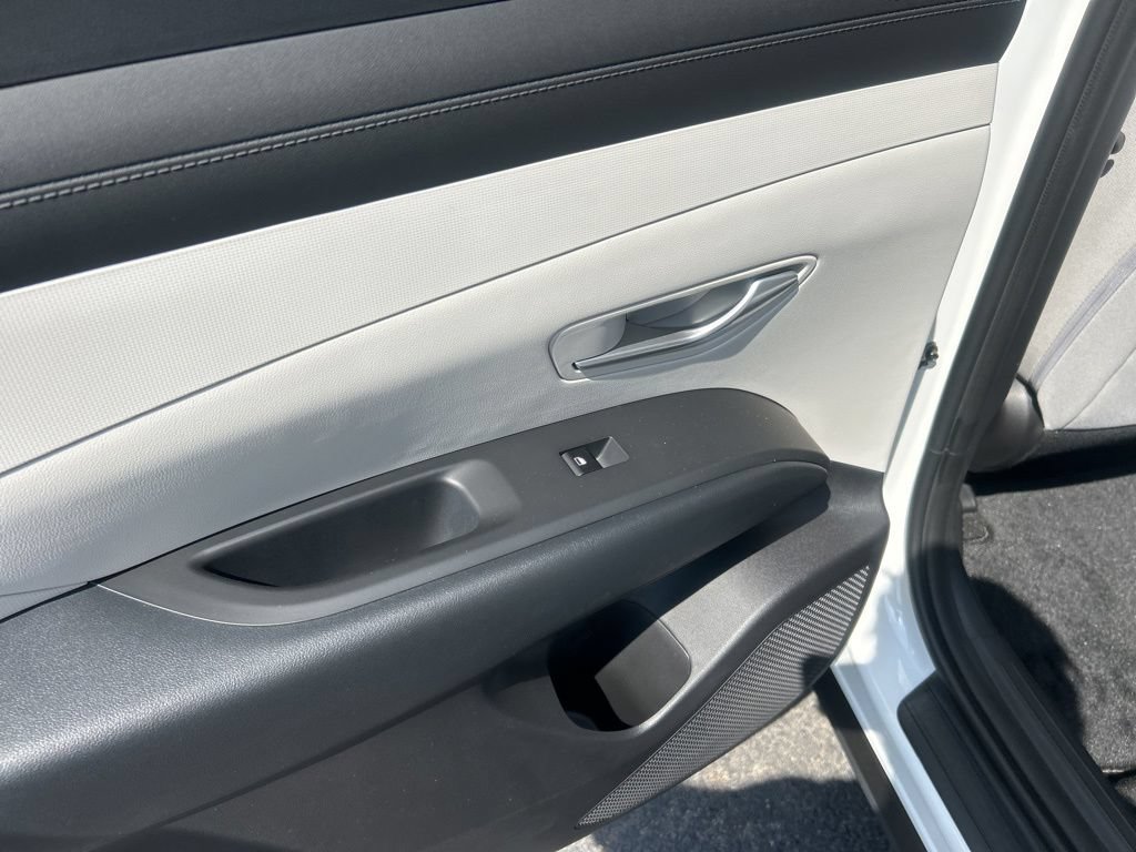 New 2026 Hyundai Tucson Blue SE AWD/4WD image 25