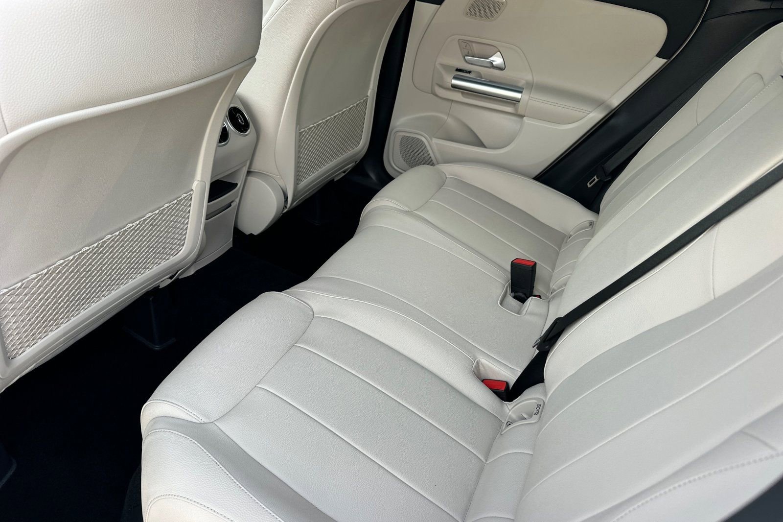 New 2026 Mercedes-Benz GLA 250 image 9