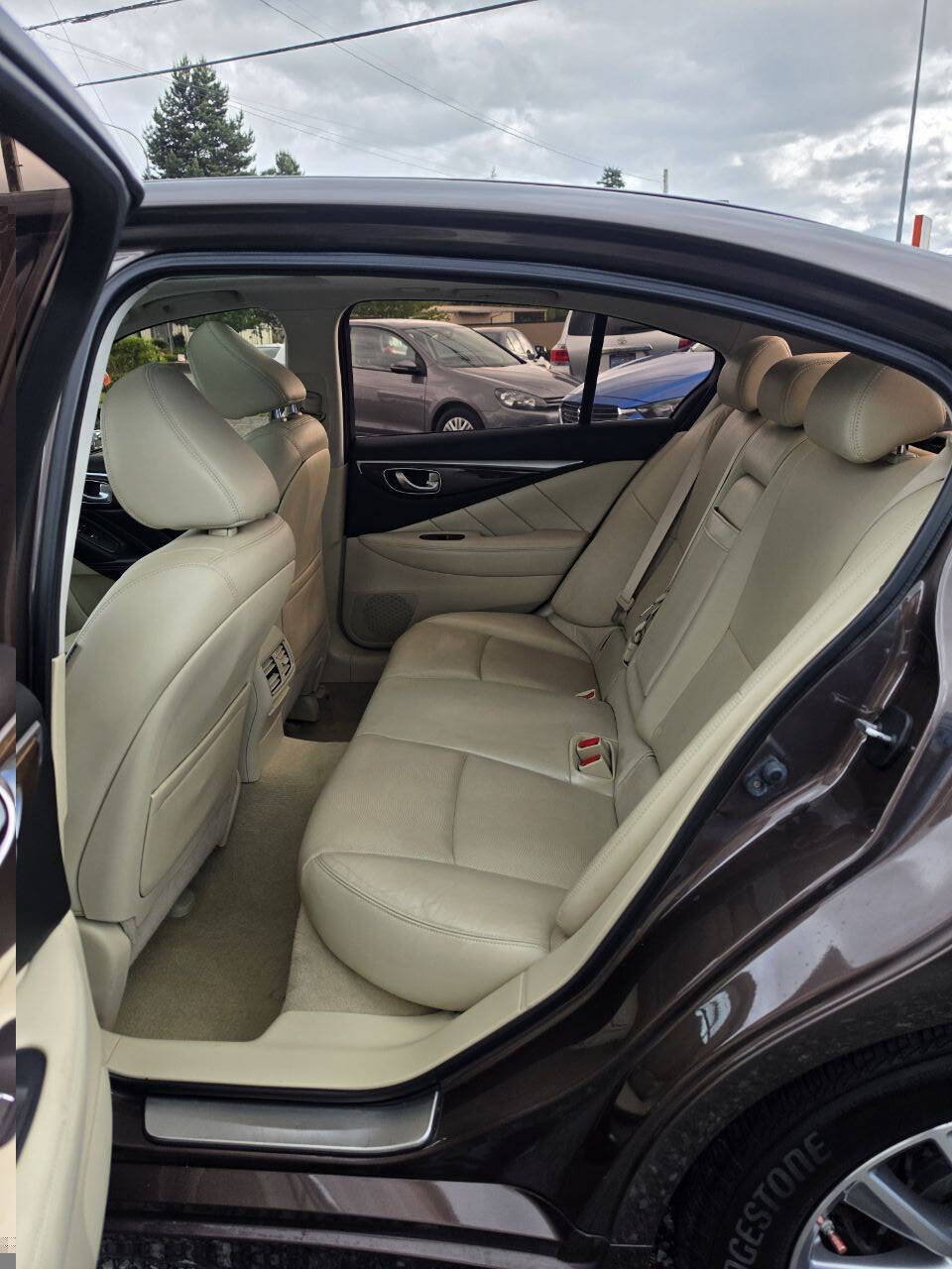 Used 2014 INFINITI Q50 Premium w/ Deluxe Touring Package AWD/4WD image 15