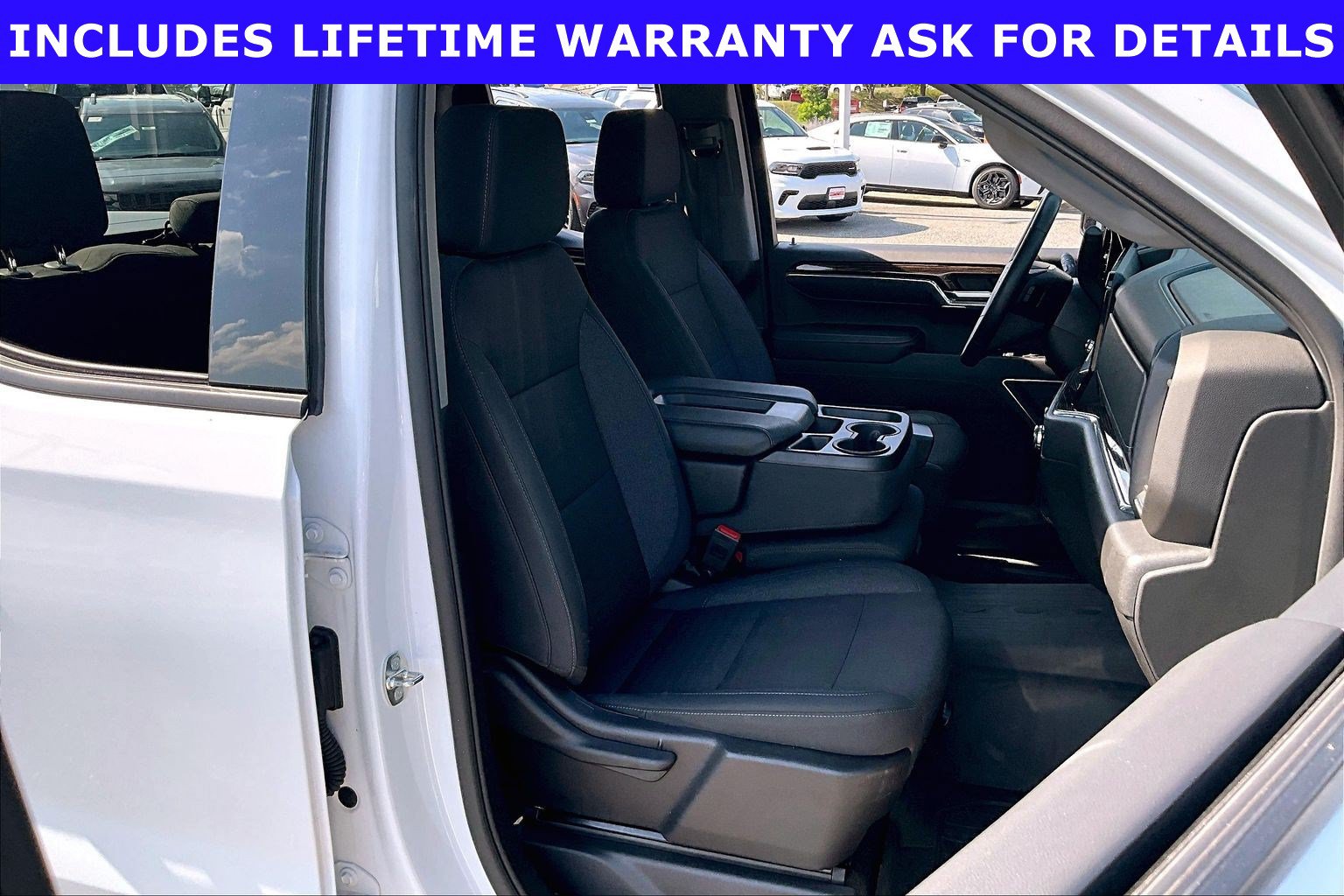 Used 2024 GMC Sierra 1500 Elevation AWD/4WD image 7