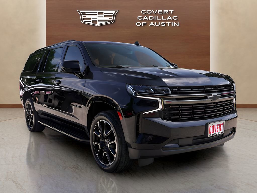 Used 2022 Chevrolet Suburban RST w/ Luxury Package RWD image 6
