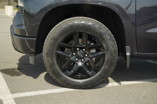 Used 2023 Chevrolet Silverado 1500 RST w/ Convenience Package II image 12