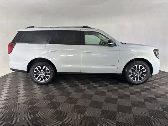 Used 2025 Ford Expedition Platinum AWD/4WD image 5
