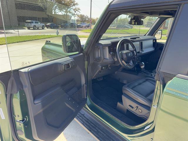 Used 2025 Ford Bronco Outer Banks image 6