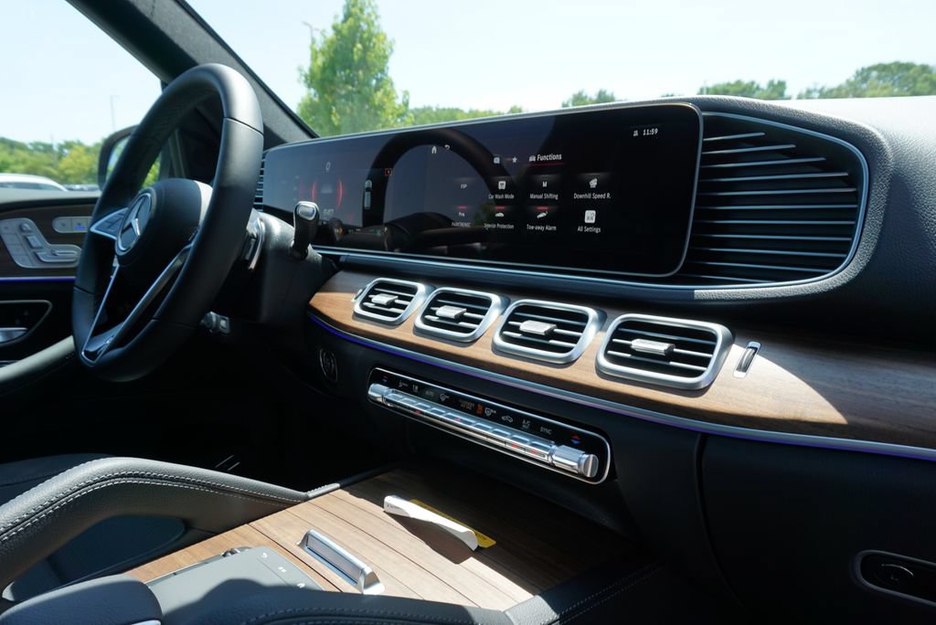 Certified 2026 Mercedes-Benz GLE 350 4MATIC image 69