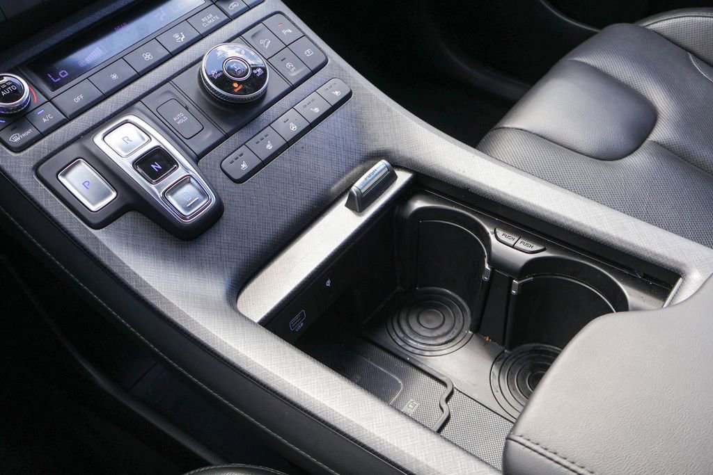 Used 2025 Hyundai Palisade Limited image 18