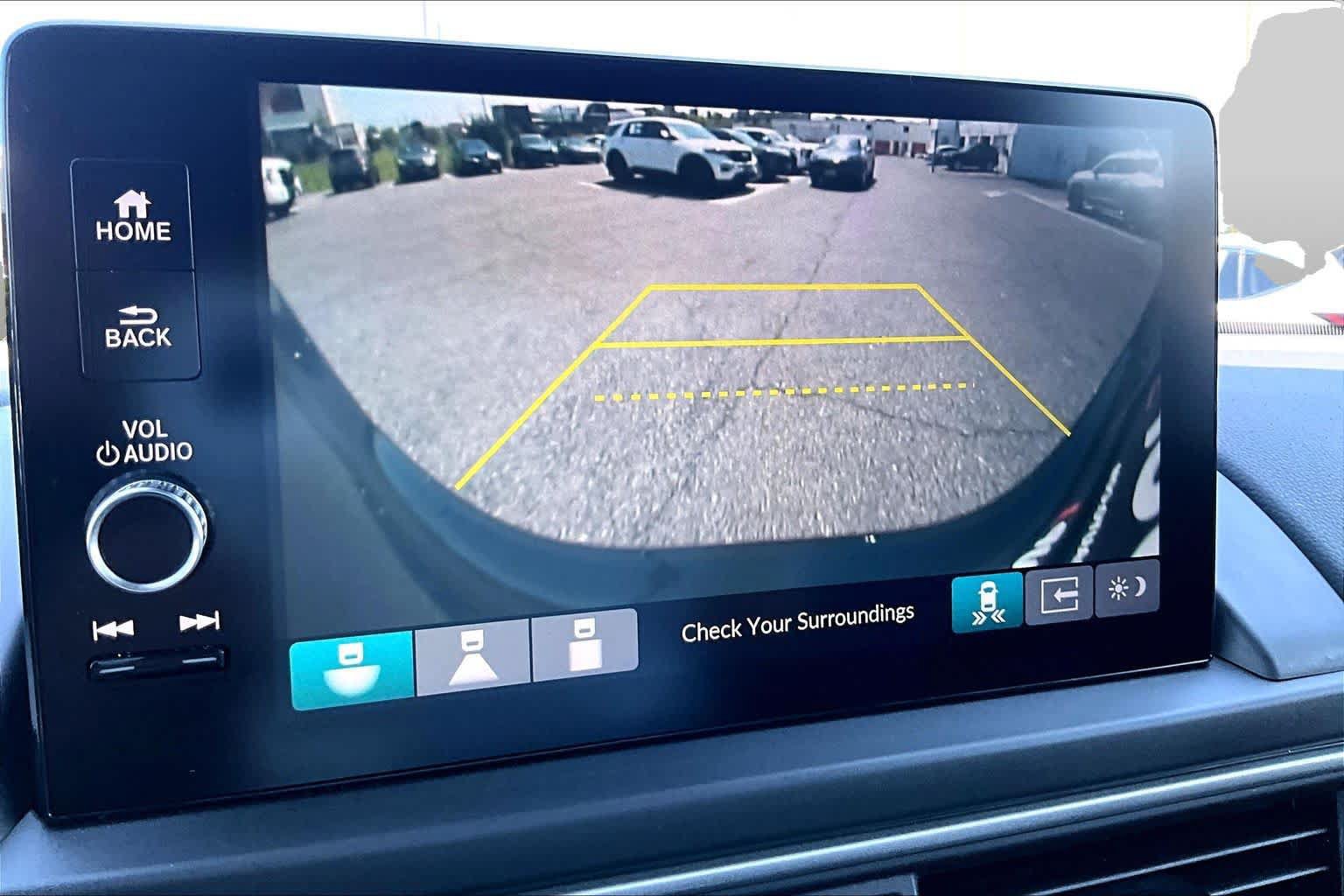 Used 2024 Honda Pilot Touring image 27