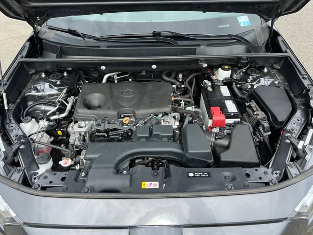 Used 2022 Toyota RAV4 XLE w/ Convenience Package FWD image 32