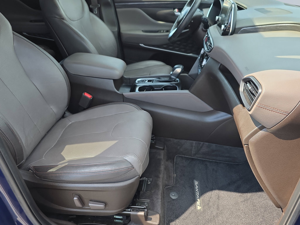 Used 2020 Hyundai Santa Fe Limited w/ Cargo Package FWD image 40