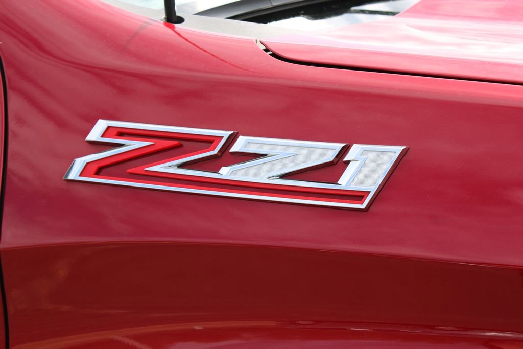 Used 2021 Chevrolet Silverado 1500 LT w/ Z71 Off-Road Package image 12