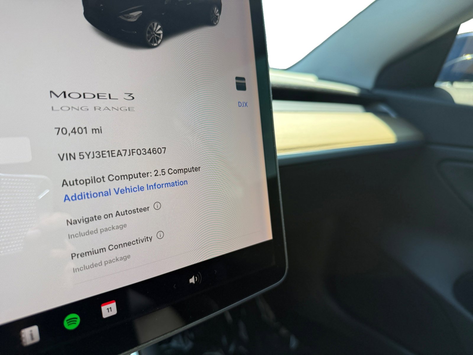 Used 2018 Tesla Model 3 Long Range RWD image 11