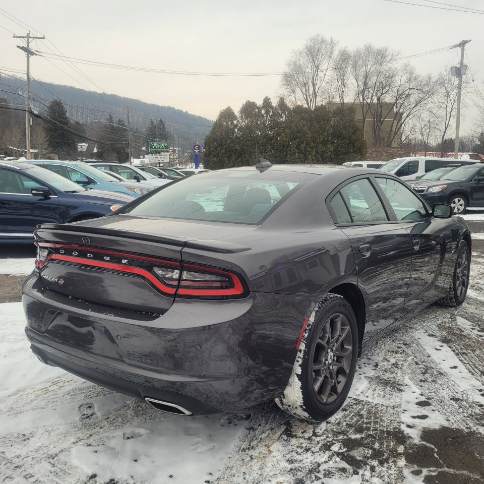 Used 2018 Dodge Charger GT image 8