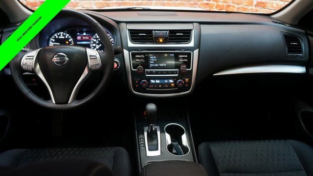 Used 2017 Nissan Altima 2.5 SV w/ Convenience Package image 11