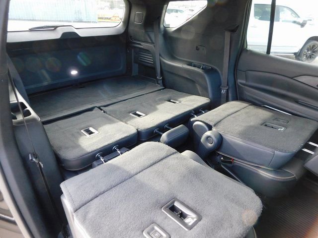 Used 2025 Chevrolet Traverse High Country w/ LPO, Floor Liner Package image 31