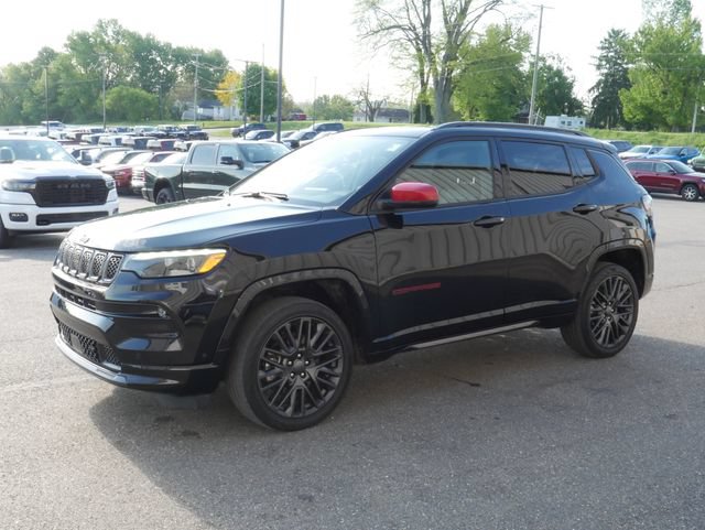 Used 2023 Jeep Compass Limited w/ Elite Group for (Red) Edition AWD/4WD image 8