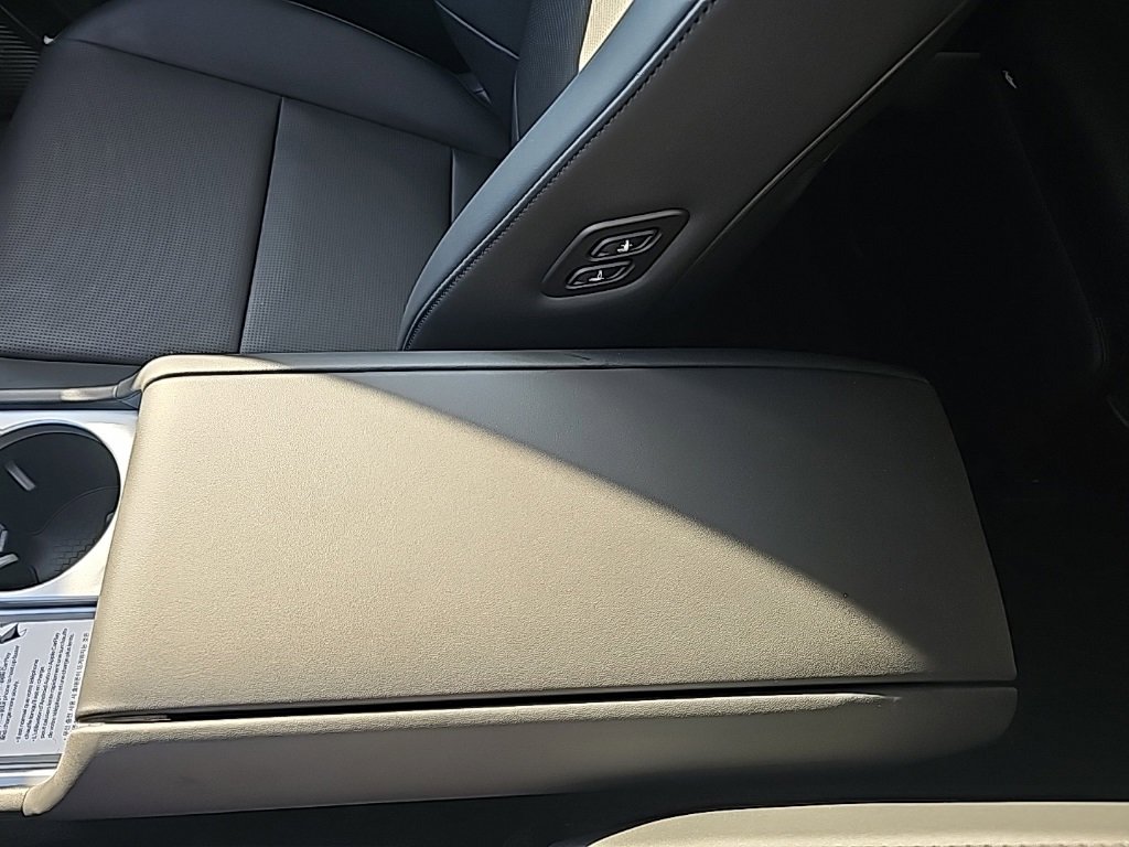 New 2026 Hyundai Ioniq 9 Limited image 23