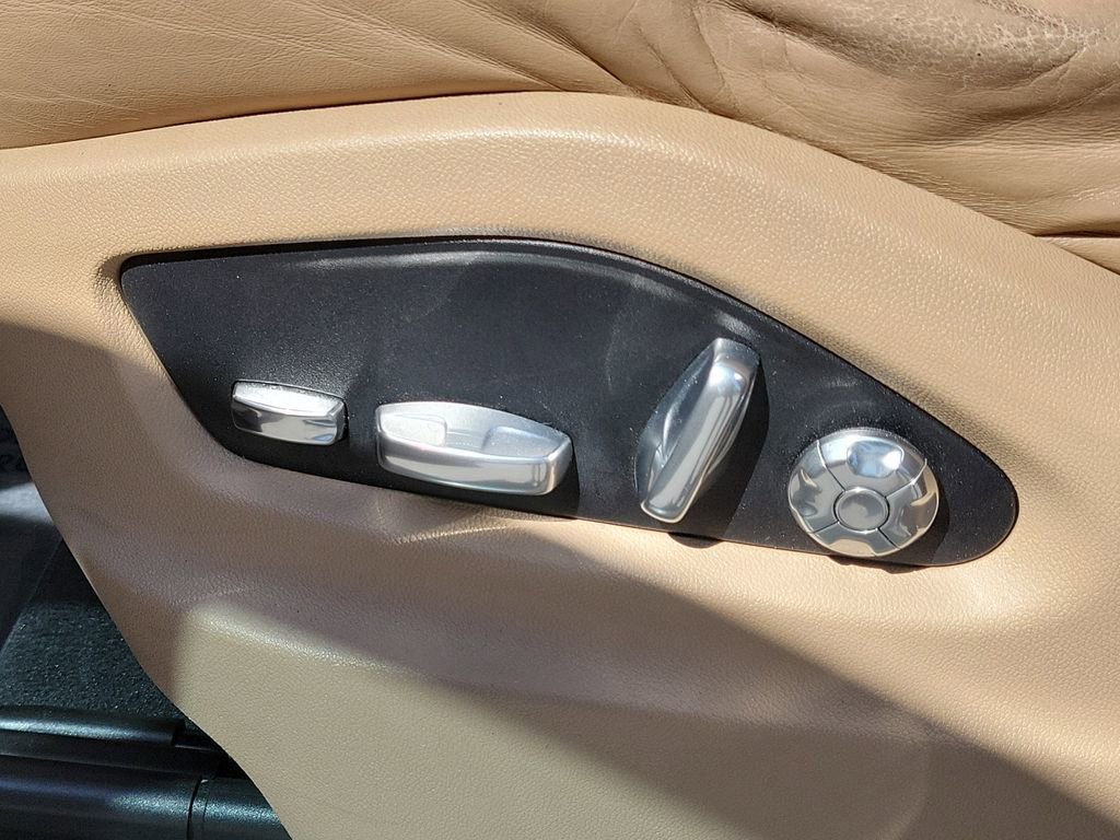 Certified 2020 Porsche Cayenne S image 27