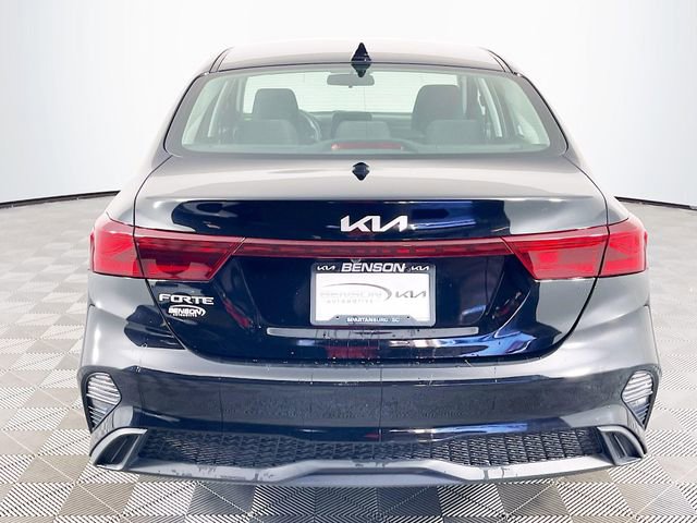Used 2024 Kia Forte LXS image 7