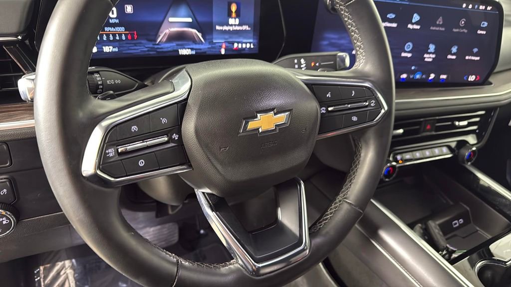 Certified 2025 Chevrolet Suburban LS image 24