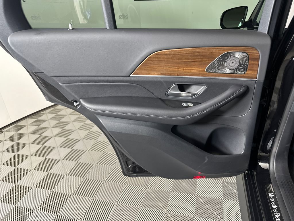 Certified 2025 Mercedes-Benz GLE 450 4MATIC image 24