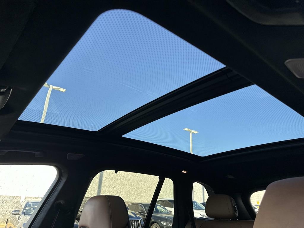 Used 2024 BMW X5 M Competition w/ Executive Package image 28