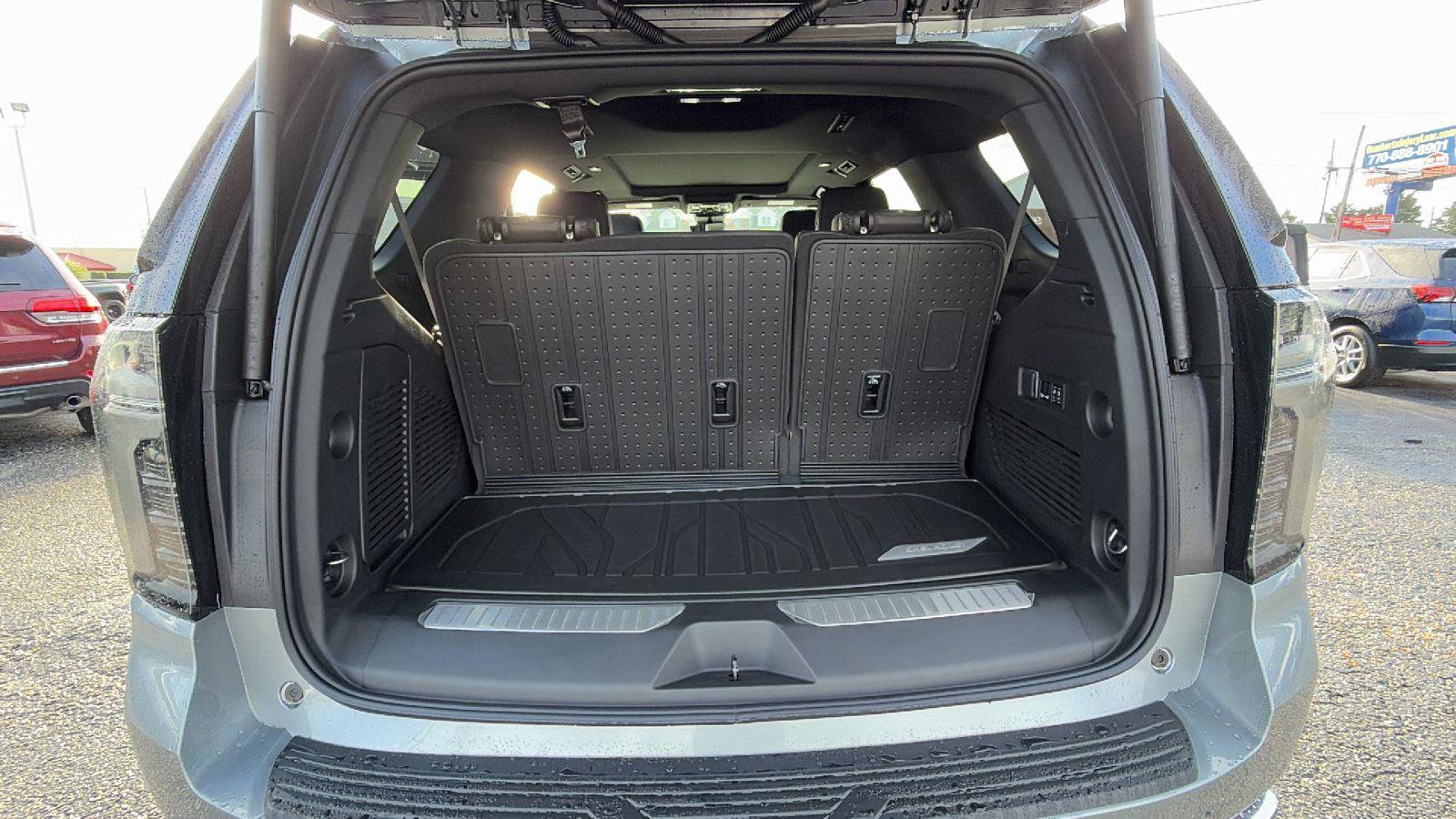 New 2026 Chevrolet Tahoe High Country w/ Sun And Tow Package AWD/4WD image 14